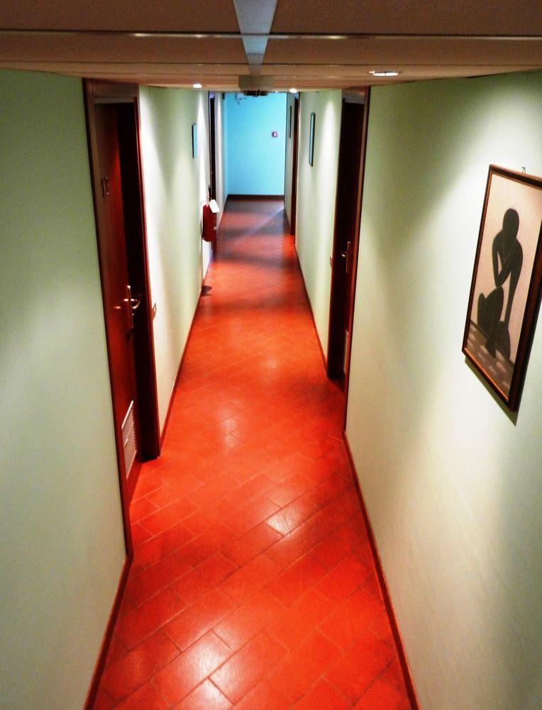 Hotel Milano 3*